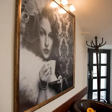 Classic Apartment *